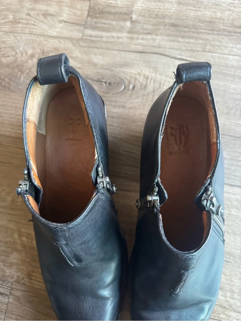 frye sacha moto bootie black leather size 7.5